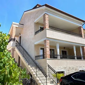 Sanja Appartamento Pinezići