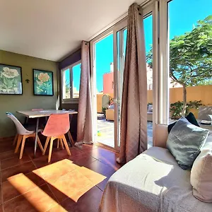 Casa Zalla 110m2, 200m2 Garden, Pool, 1gb Wi-fi, Private Parking Appartamento Corralejo